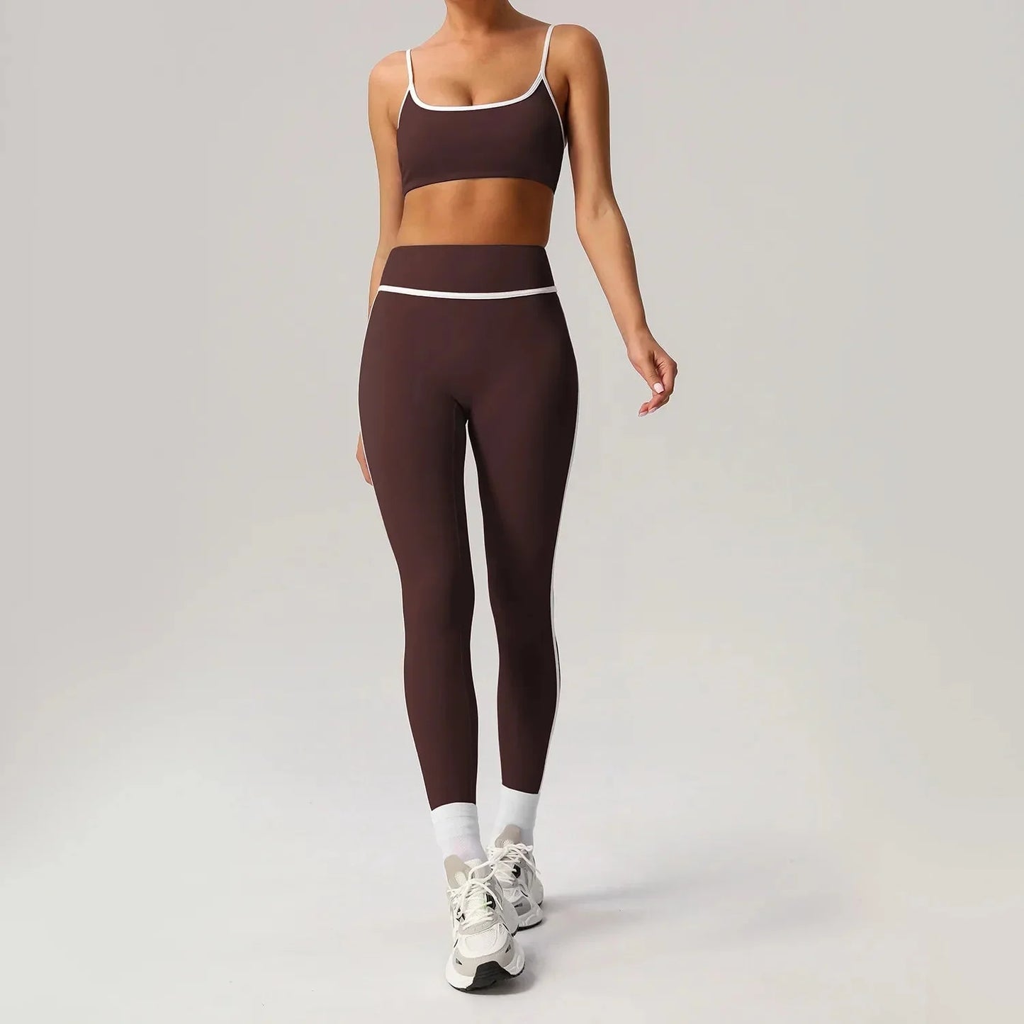 🖤 Seamless Yoga Set – High Waist, Hip-Lifting