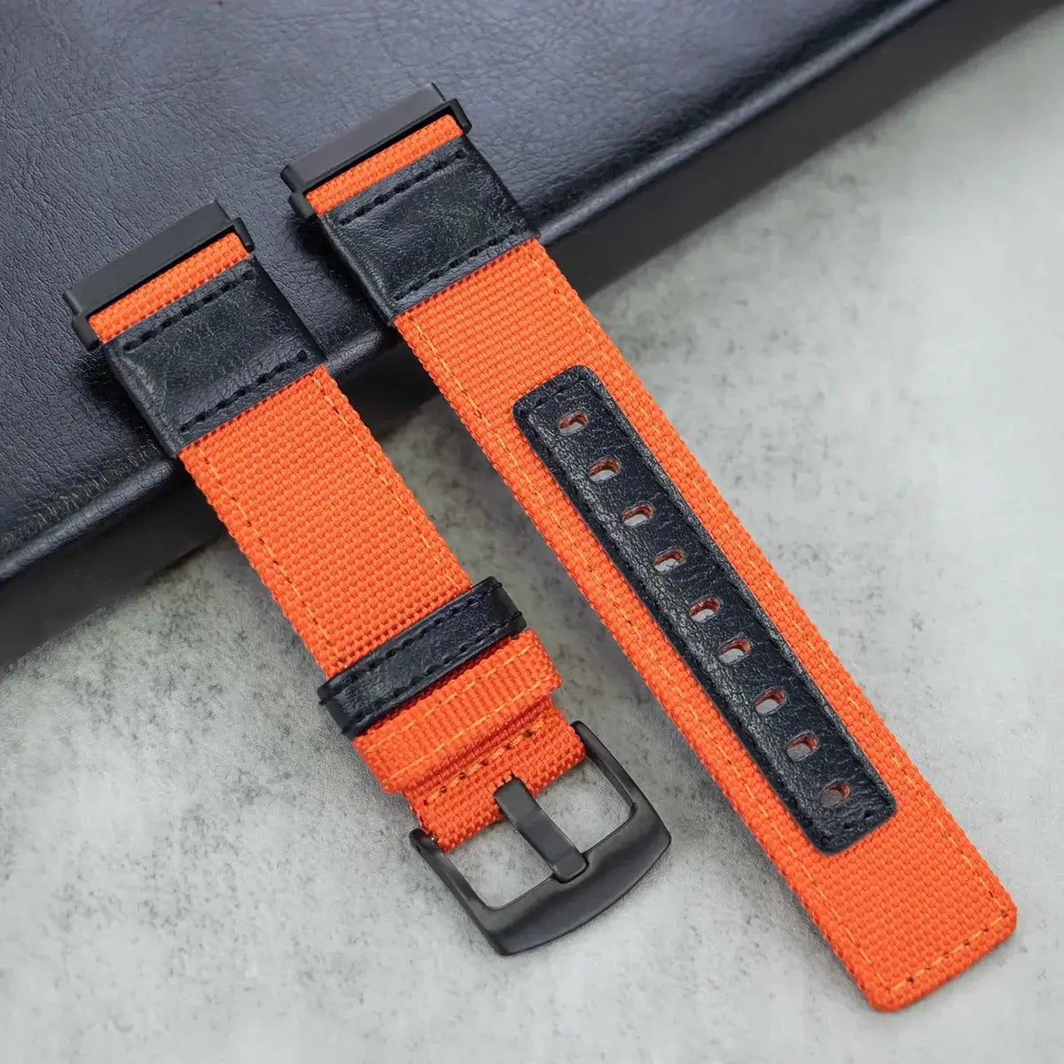 Fitbit Versa & Sense Nylon-Lederarmband – Vielseitiger Stil