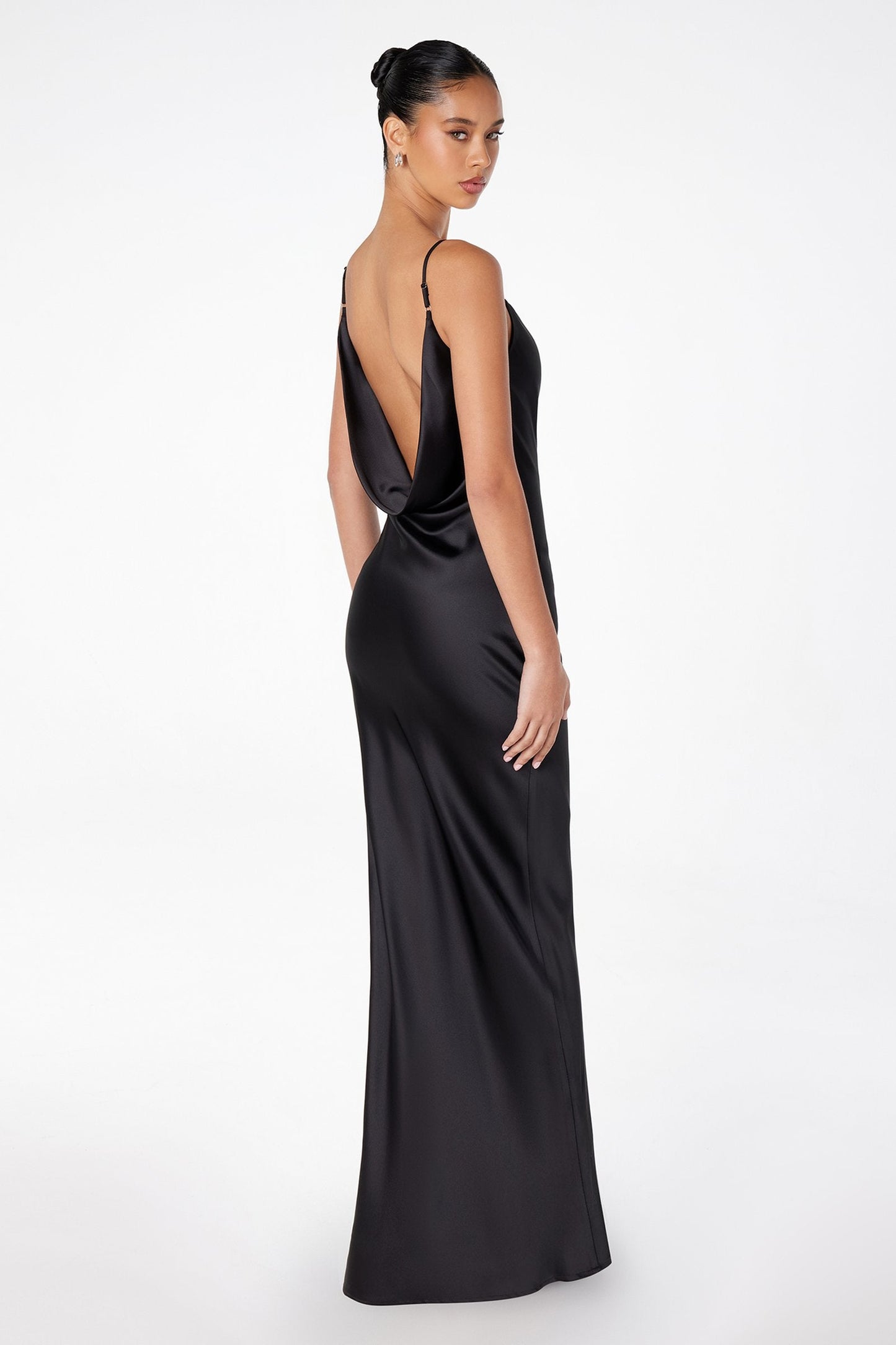 Astee T2000 Sleeveless Versatile Open Back Gown