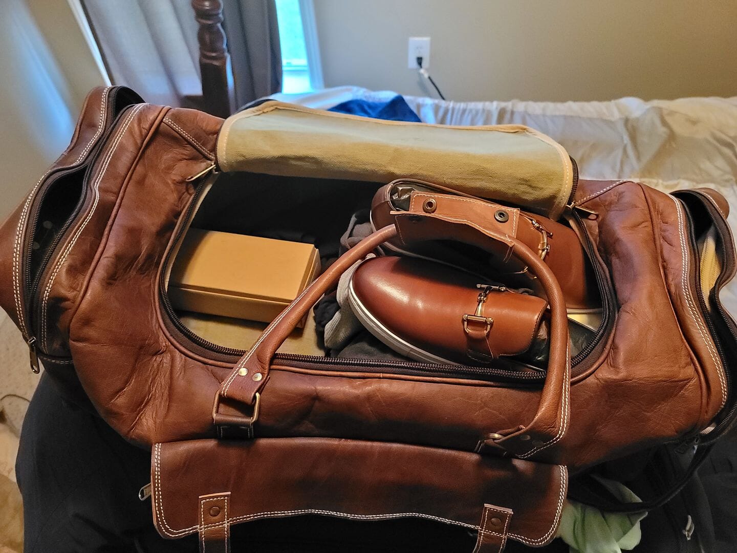 Sac polochon de voyage + trousse de toilette GRATUITE