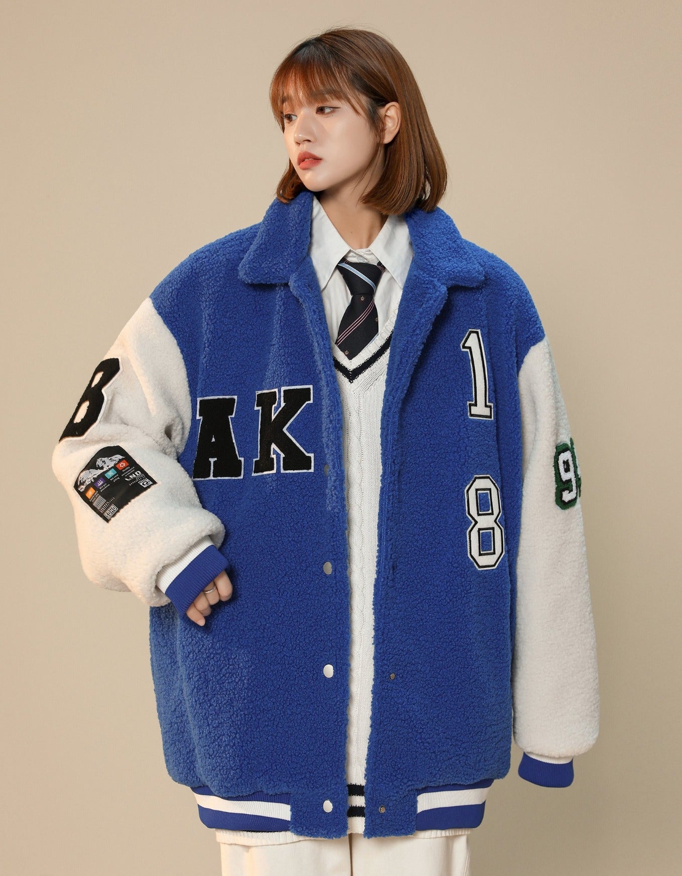 Veste universitaire pour femme en fausse fourrure Année 94