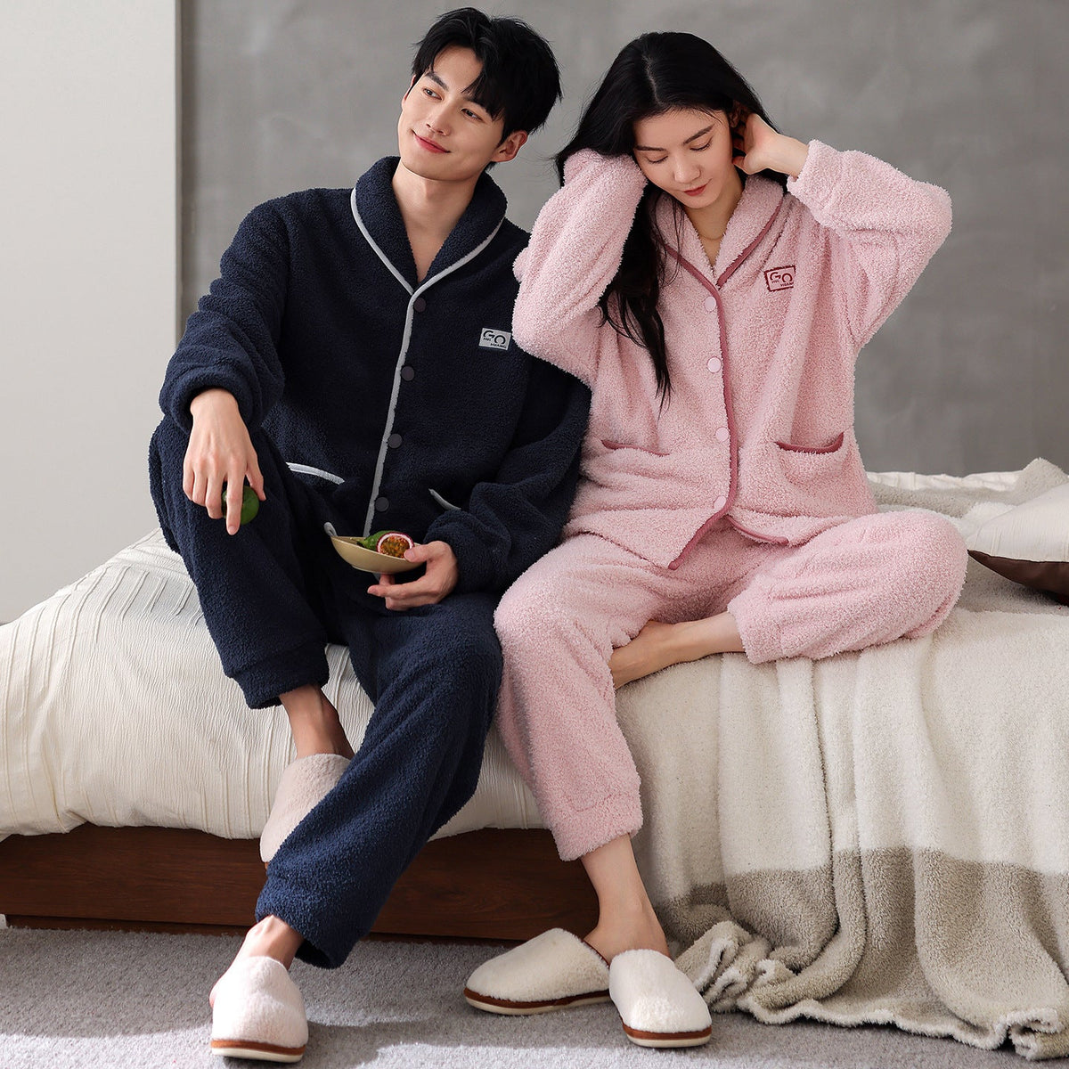Flannel Thick Warm Long Sleeves Coral Fleece Couple Pajamas Suit