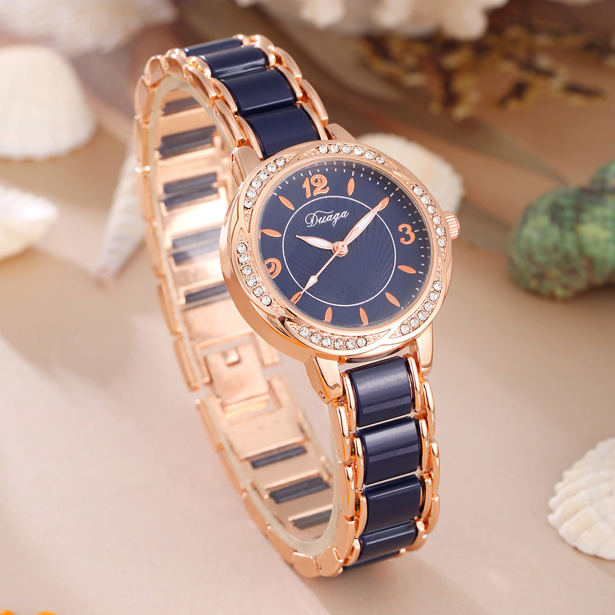 Elegant Lace-Trimmed Round Diamond-Encrusted Quartz Watch