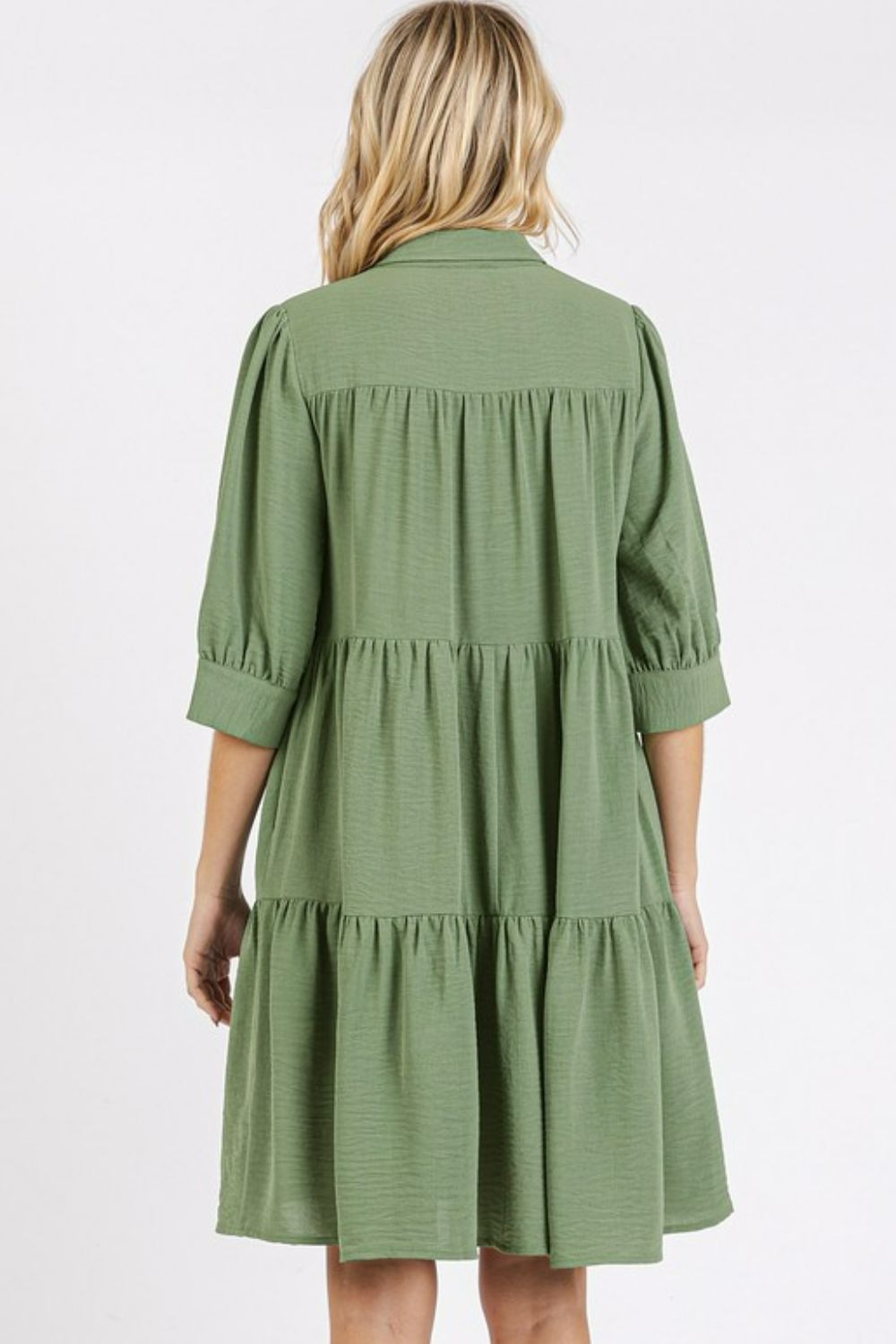 Button Detail Collared Neck Tiered Shirt Dress – Elegant Buttoned Shirt Dress with Tiered Design and Classic Collar