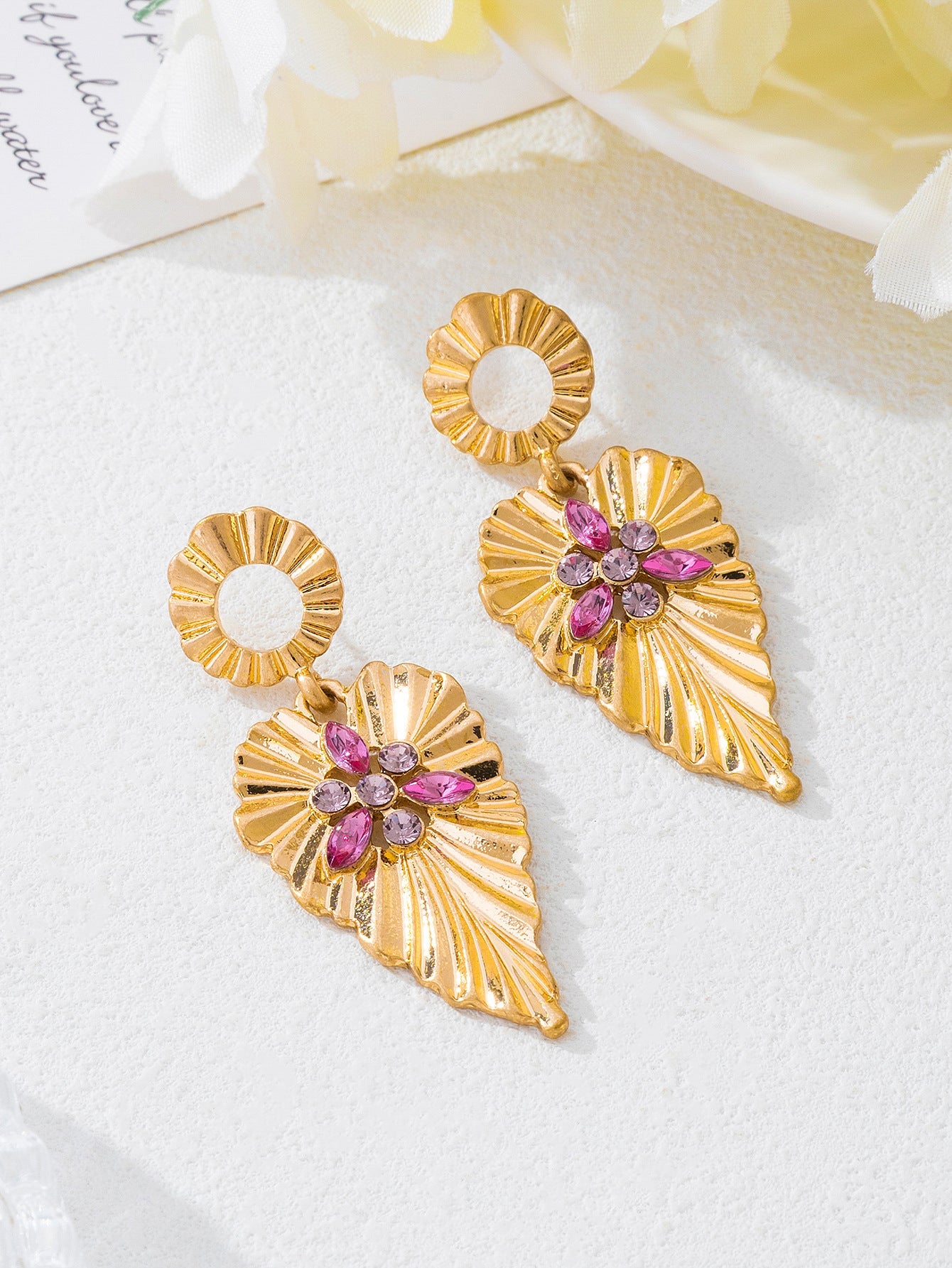 Wholesale Floral Linked Drop Earrings, New Arrival Minimalist Earrings For Women, European American Luxury High-End Light Luxury Jewelry