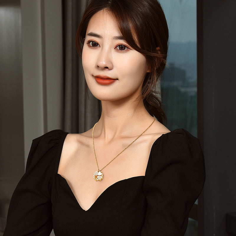 Magnetic Foldable Four Leaf Clover Necklace For Women, Convertible 4 Heart Pendant Collarbone Chain, Dainty Zircon Sweater Chain Fashion Jewelry