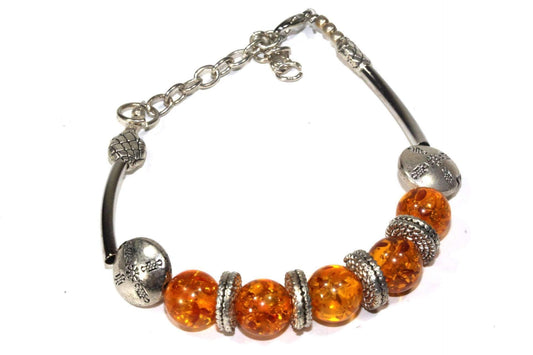 Bracelet de perles en résine éclat ambré avec accents argentés