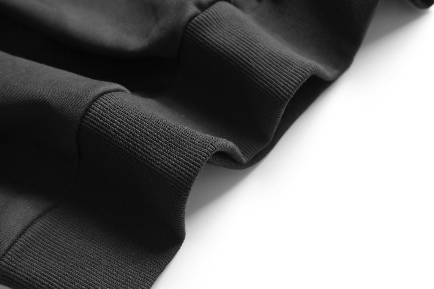 Pull Kirin brodé SW9102