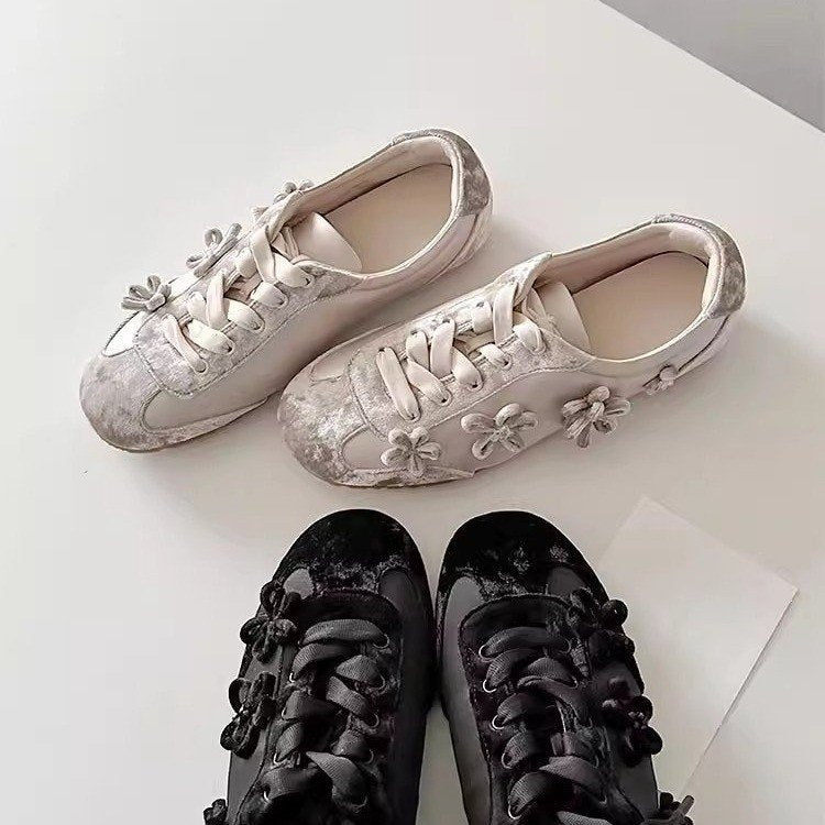 French Velvet Sweet Casual Shoes, Lace Round Toe Flats Sneakers