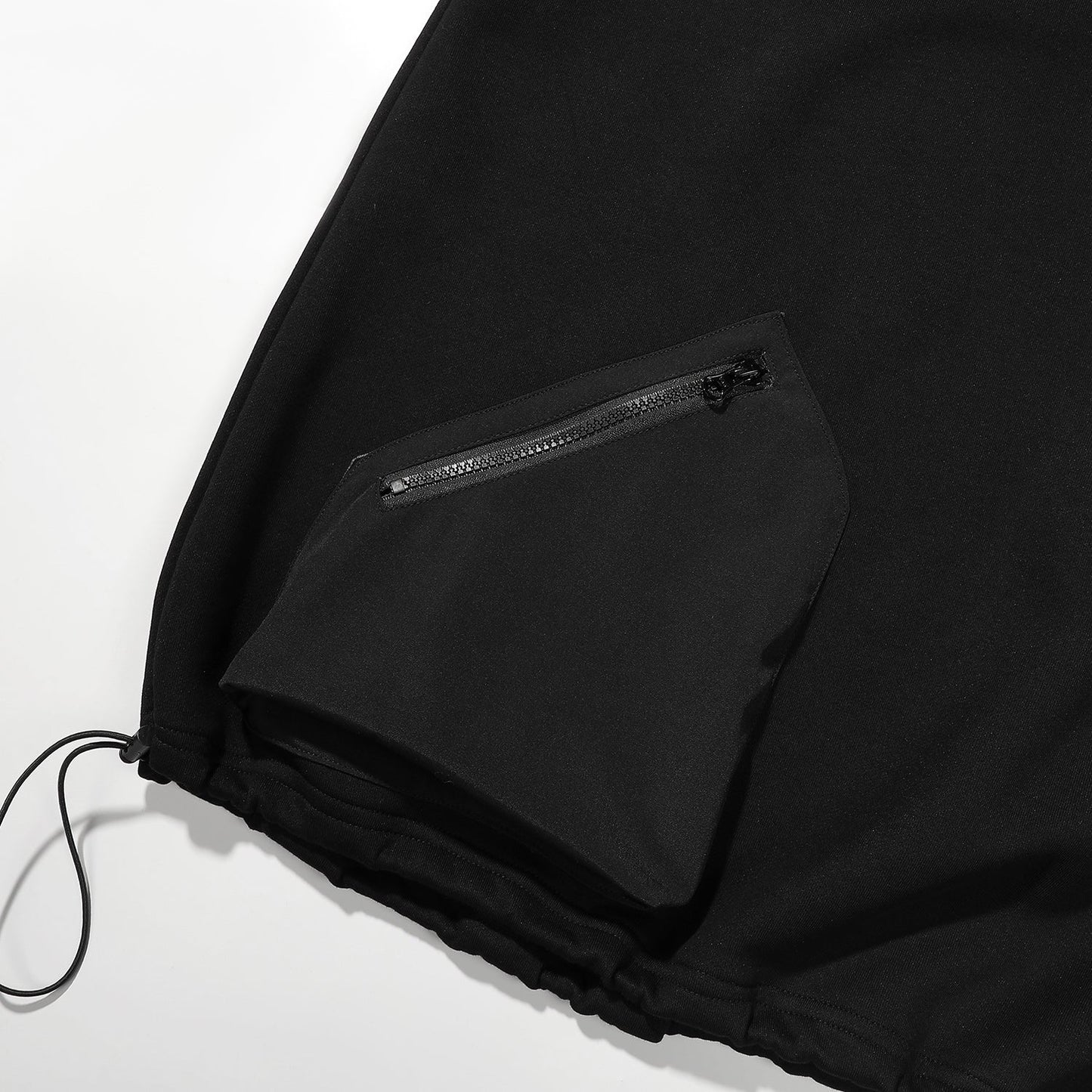 Sweat à capuche utilitaire noir HiH33