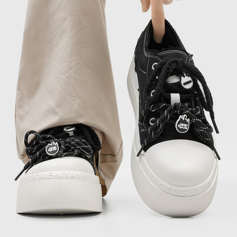 2026 New Spring Couple Canvas Skate Shoes, Toe-cap Height-increasing Casual Sneakers For Students & Men
