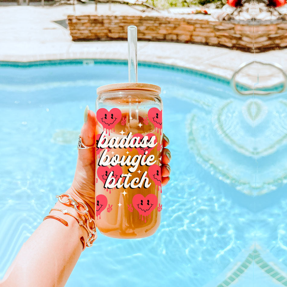 Gobelet en verre "Badass Bougie" 20oz avec couvercle en bambou et motif drôle de cœur souriant