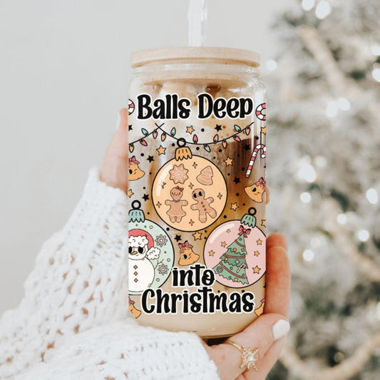 Mug de Noël 17oz "Balls Deep" Tasse Rigolote de Noël avec Ornement Motif Drôle Vaisselle de Saison Humoristique