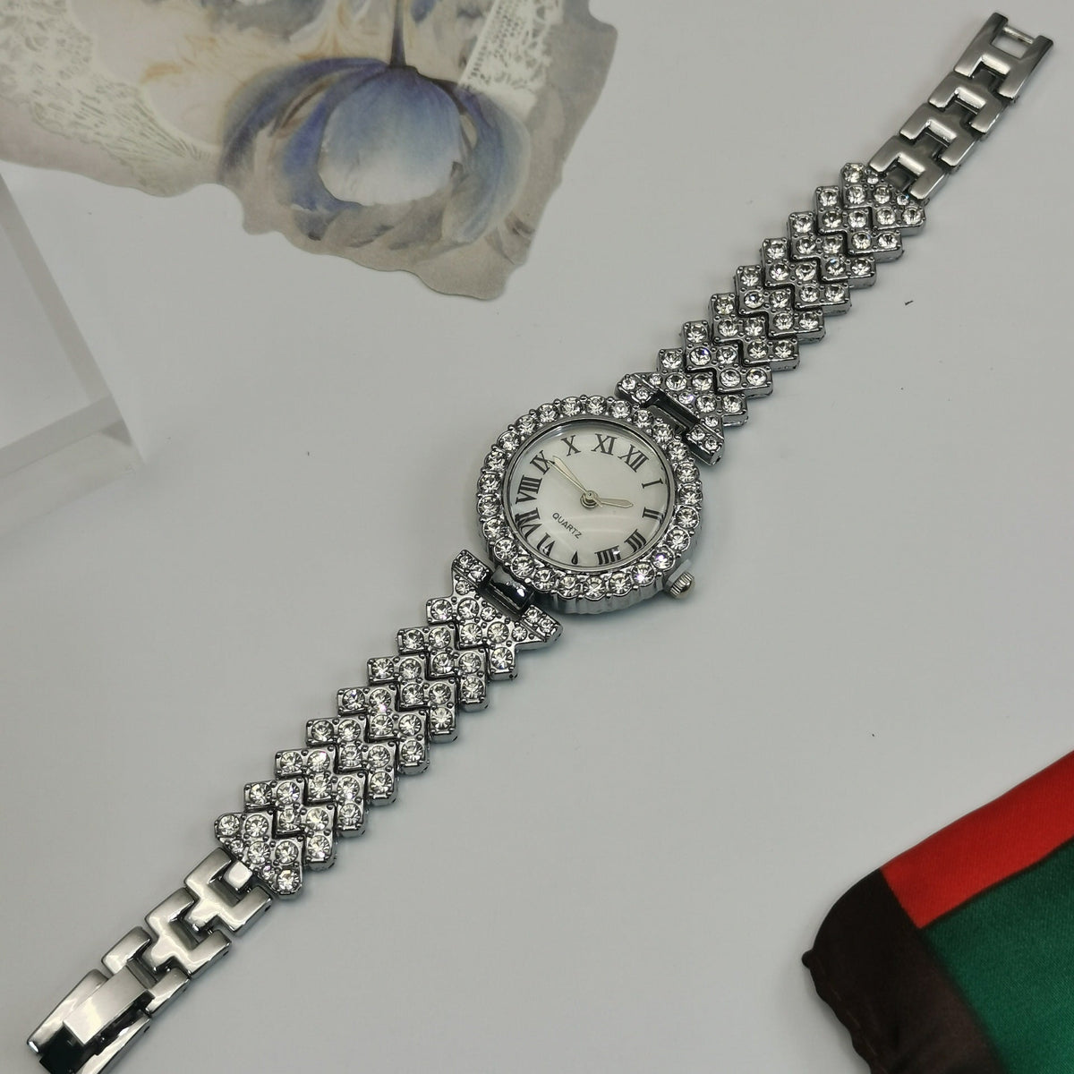 Fashion Business Versatile Diamond-studded Starry Sky Quartz Watch Bracelet For Women