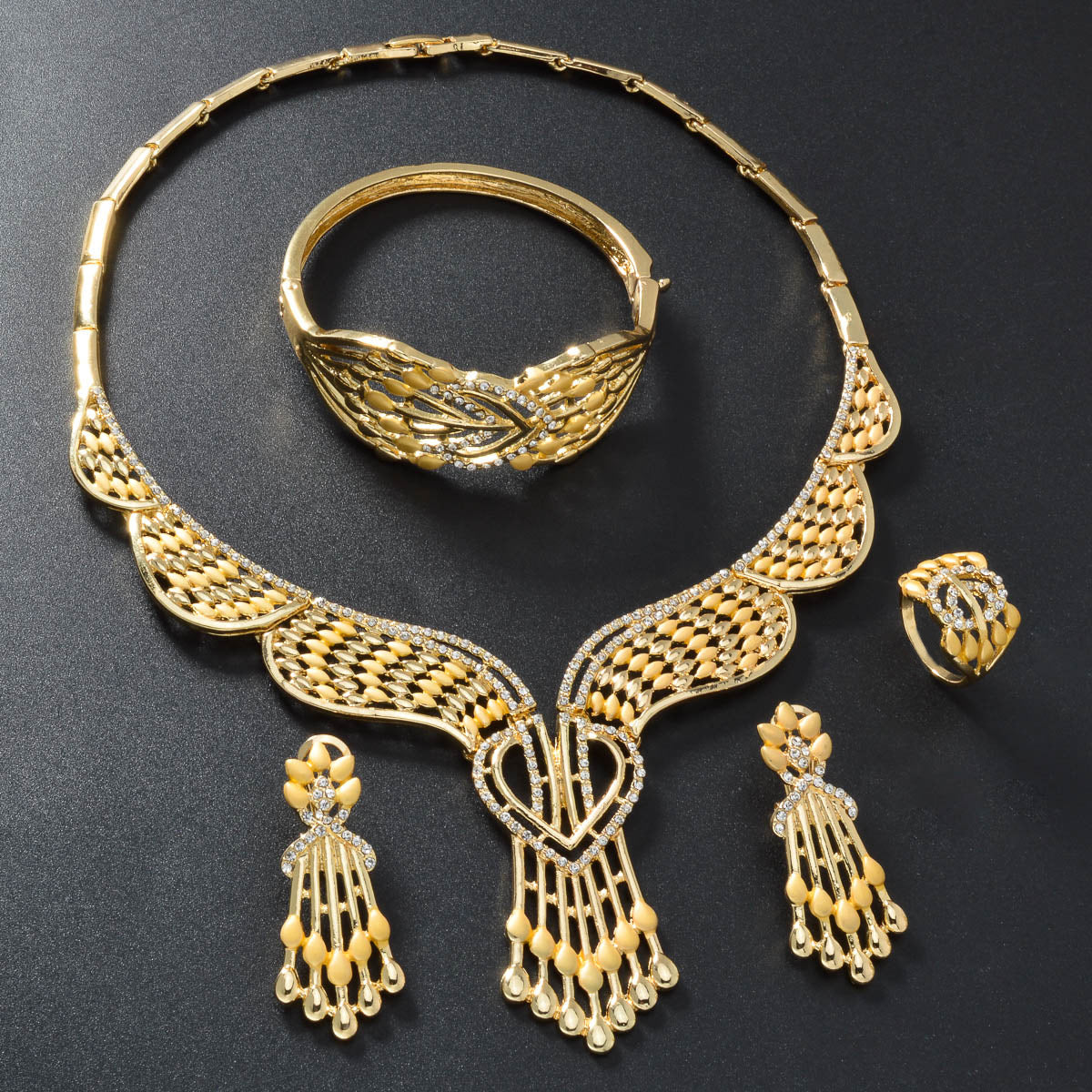 New European And American-style Exaggerated Jewelry