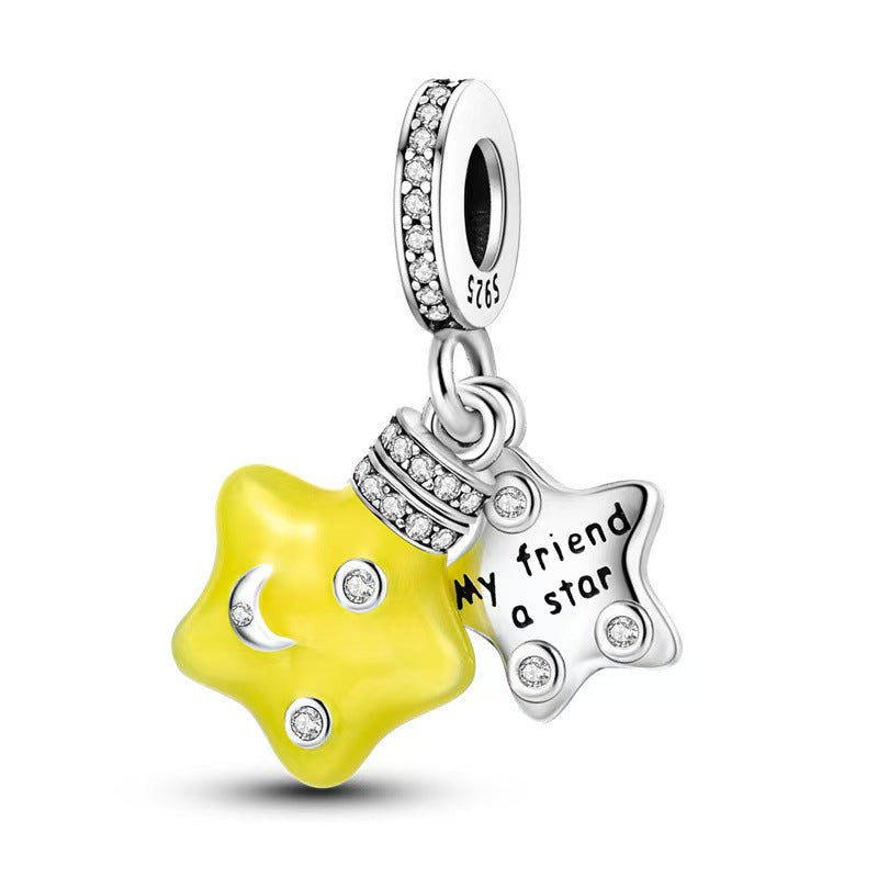 Cartoon Heart-holding Rabbit Punching Bag Bead Pendant DIY Exquisite Jewelry Accessory
