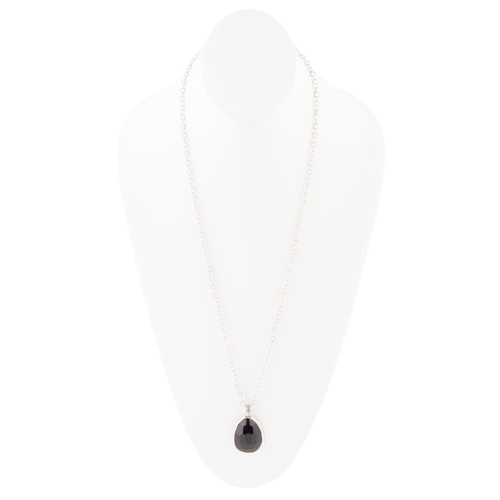 Collier avec pendentif en argent sterling et onyx noir en forme de goutte