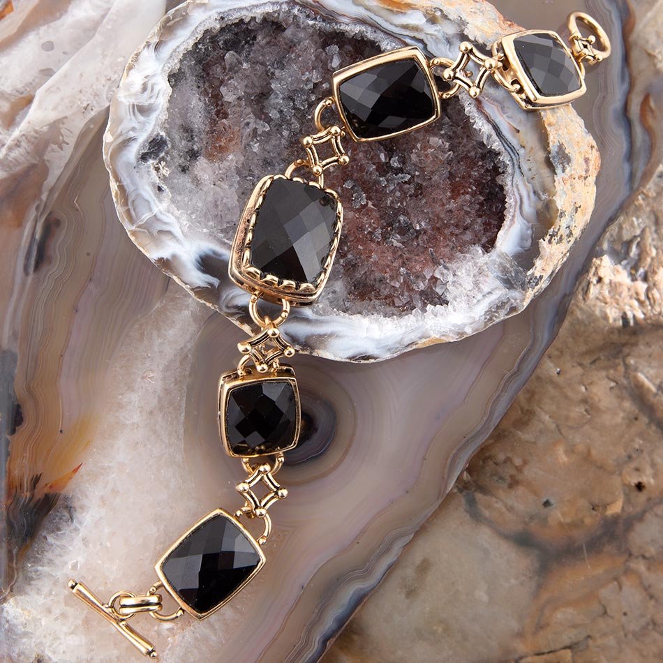 Bracelet maillons dorés onyx noir