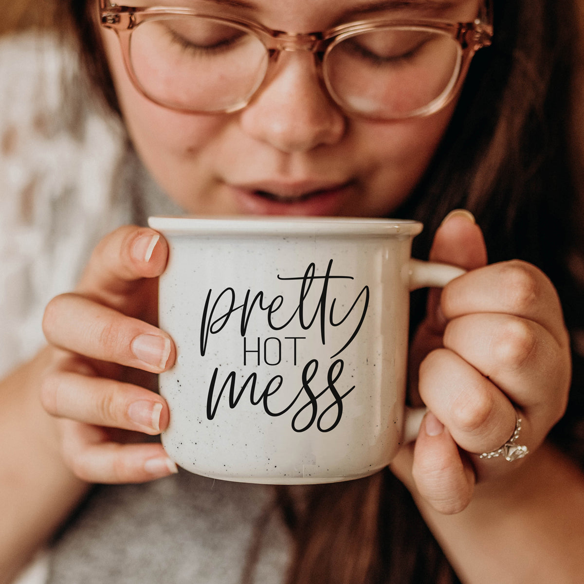 Pretty Hot Mess 14.5oz Keramik-Kaffeetasse Lustige Hot Mess Zitat-Tasse für Zuhause, Büro und Reisen