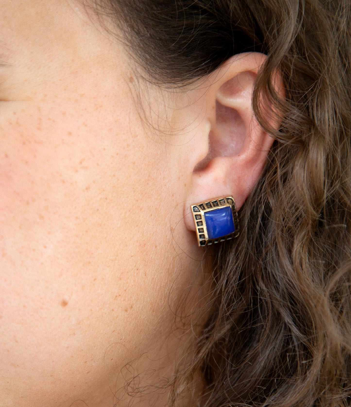Boucles d'oreilles clips agate bleue dorées