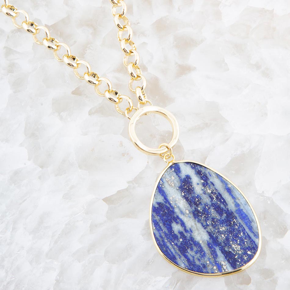 Goldkette mit blauem Lapislazuli-Plattenanhänger