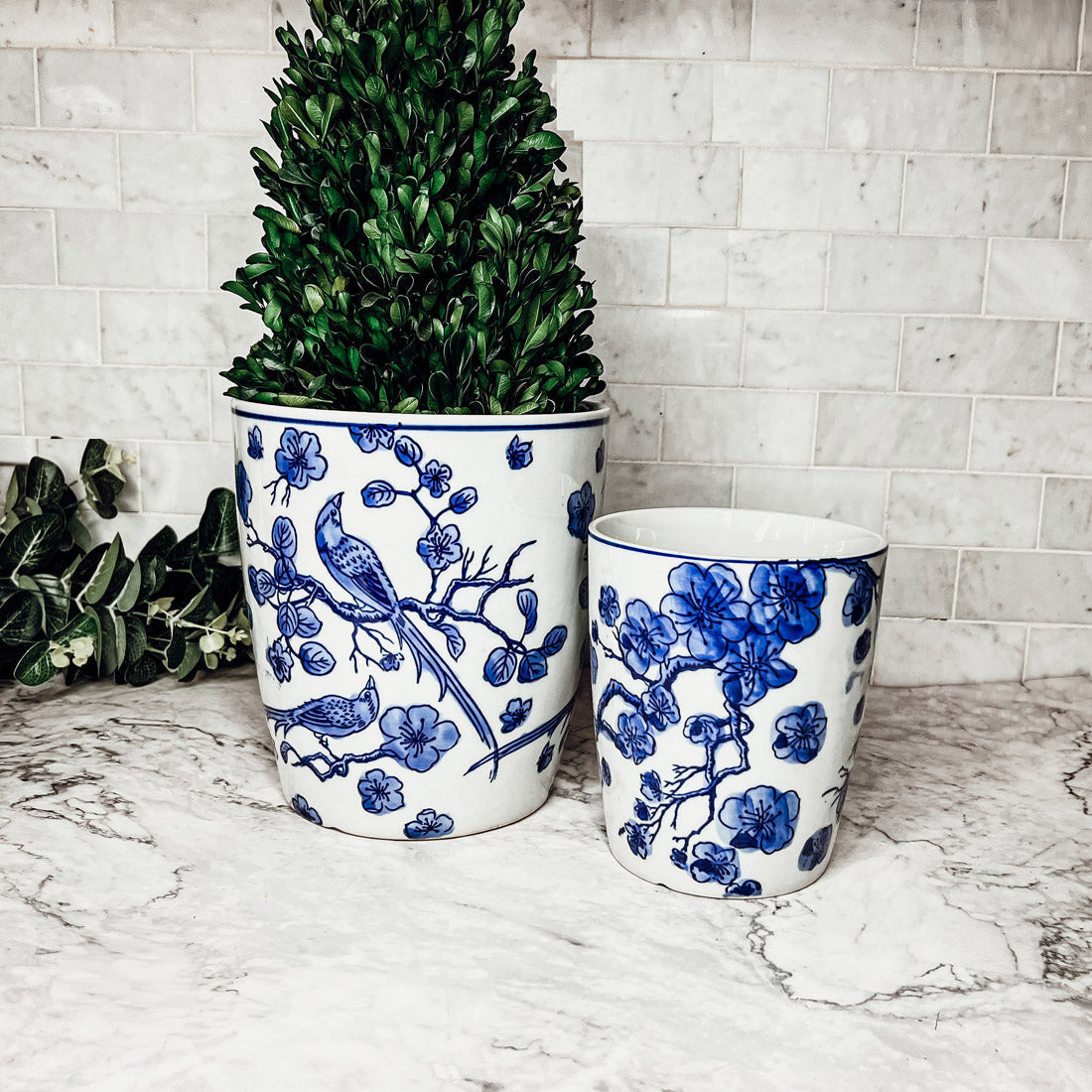 Blau-weißes chinesisches Keramik-Vase Pflanzgefäß für Zimmerpflanzen dekorativ