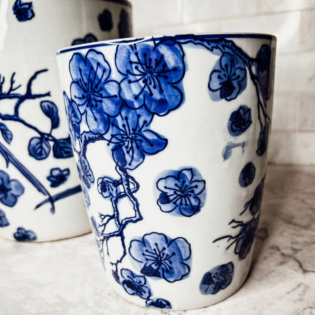 Blau-weißes chinesisches Keramik-Vase Pflanzgefäß für Zimmerpflanzen dekorativ