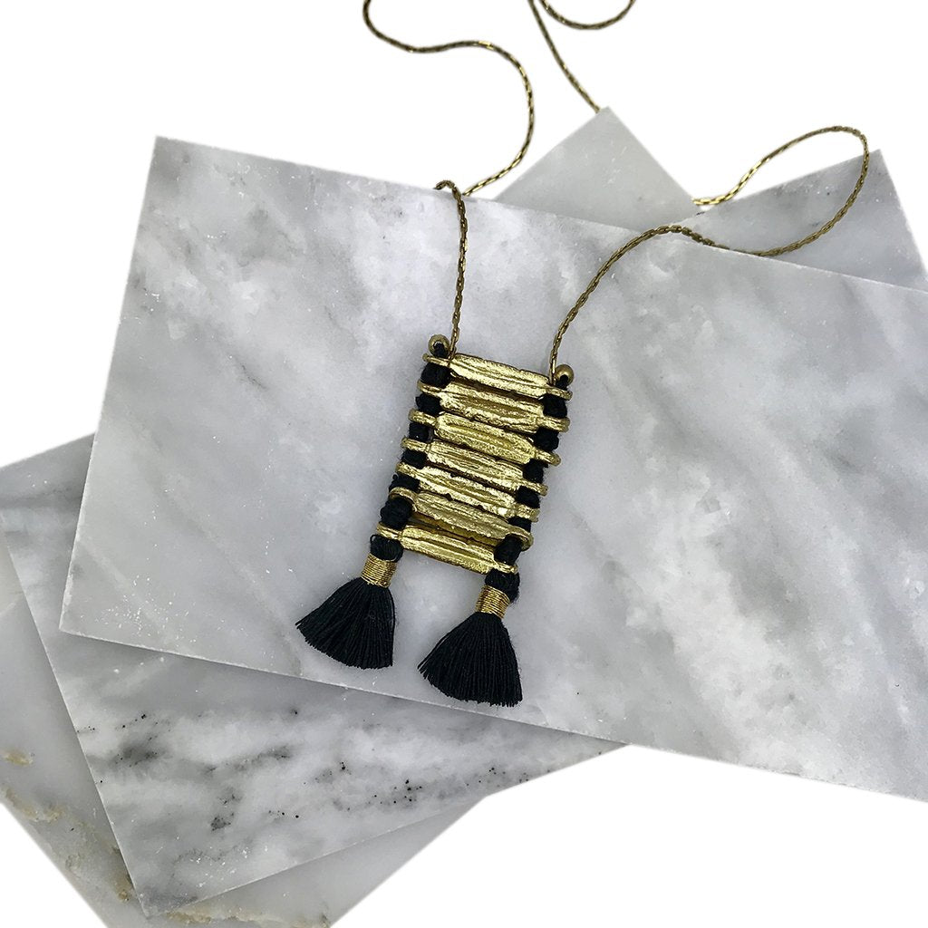 Collier Temple Bohème Indien Alliage de zinc vieilli Pompon en coton 17 pouces Fait main