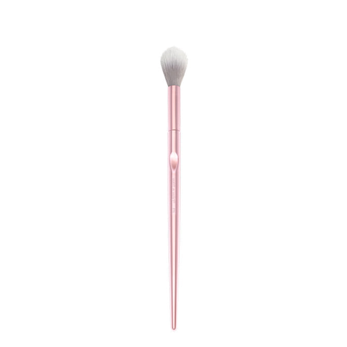 WET N WILD Pro Brush Line - Verjüngender Highlighter-Pinsel P75