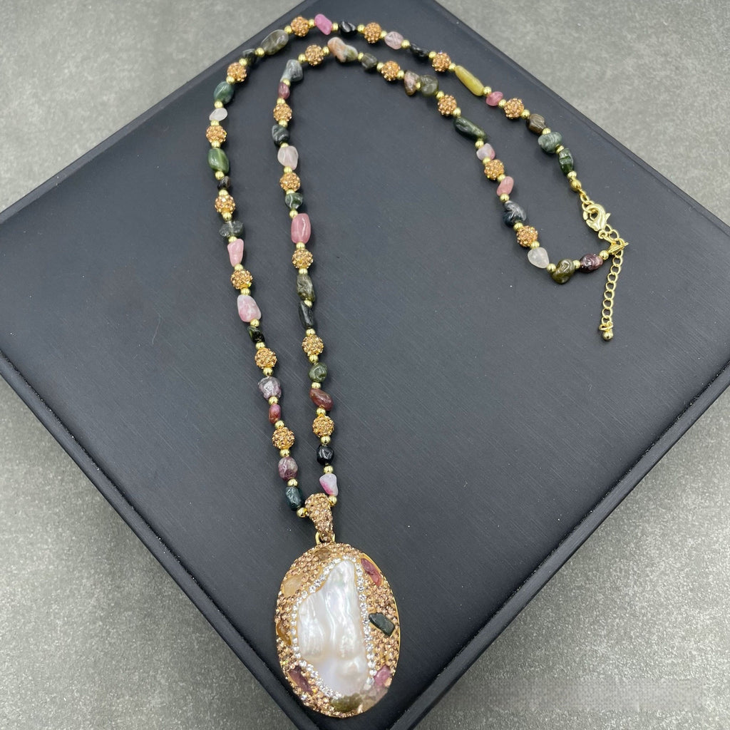 Natural Freshwater Shaped Pearl Hand-inlaid Three-piece Set