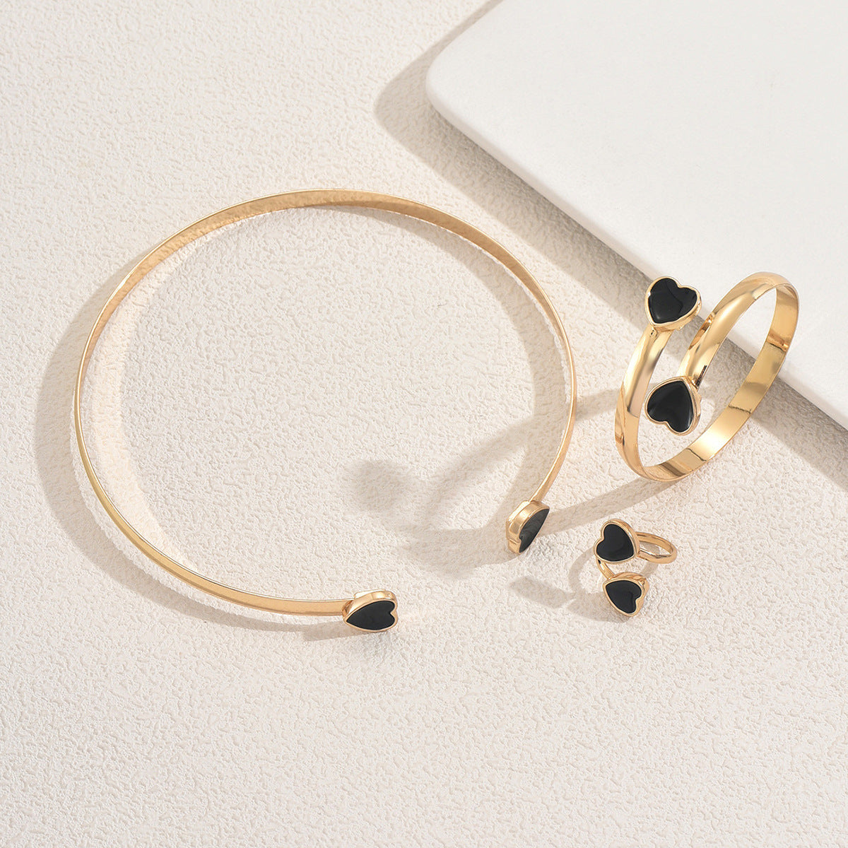 Cross-border European American Women Jewelry Set, Niche Enamel Geometric Heart Design Necklace, Bangle & Open Ring Premium Accessories