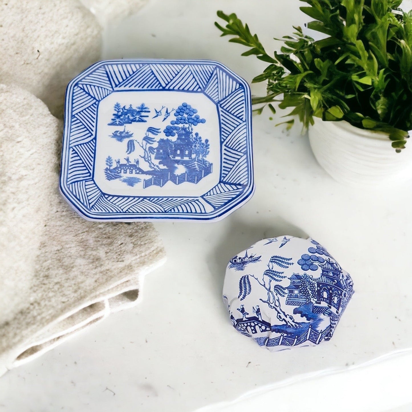Seifenschale und Schmuckschale im Chinoiserie-Stil – Dekoratives Seifenablage-Geschenk aus Keramik