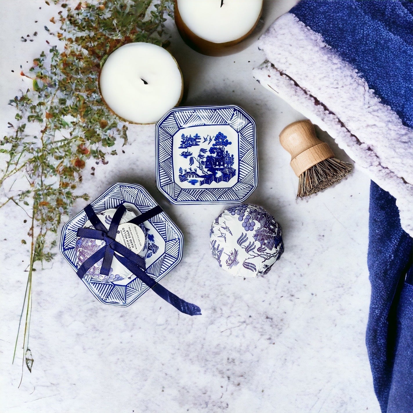 Seifenschale und Schmuckschale im Chinoiserie-Stil – Dekoratives Seifenablage-Geschenk aus Keramik