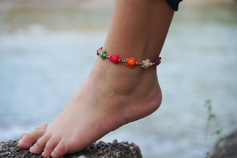 Cheville Bohème Tortue Colorée en Argent pour l'Été à la Plage