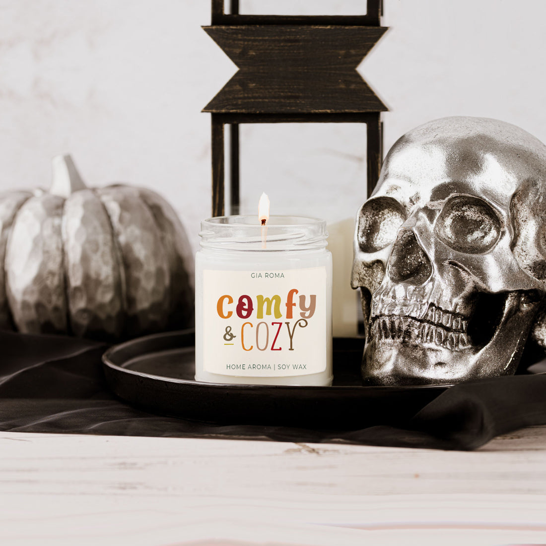 Pumpkin Spice Soy Candle 9oz Jar, Vanilla Whipped Cream Cinnamon