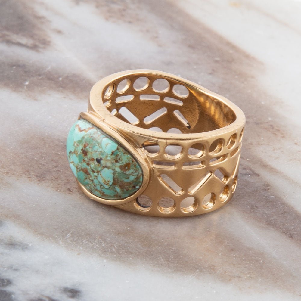Schneide es aus Blau Türkis Goldener Ring