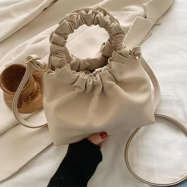 Cute Small Women's Leather Clutches Vintage Style Shoulder Messenger Bags , Handbag And Purses For Women