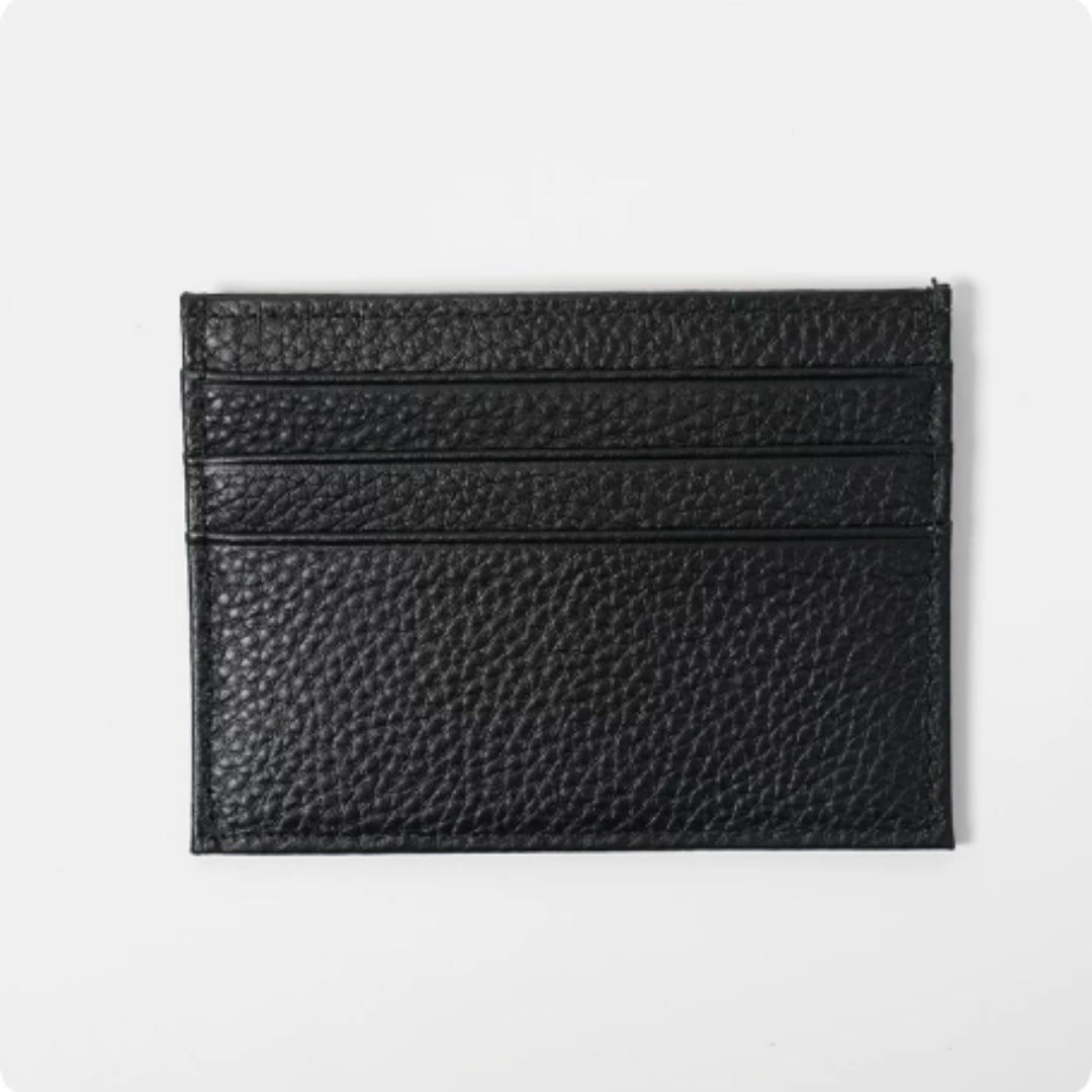 A Simple, Practical, And Exquisite One-piece Card Holder Made Of Top-grain Cowhide.