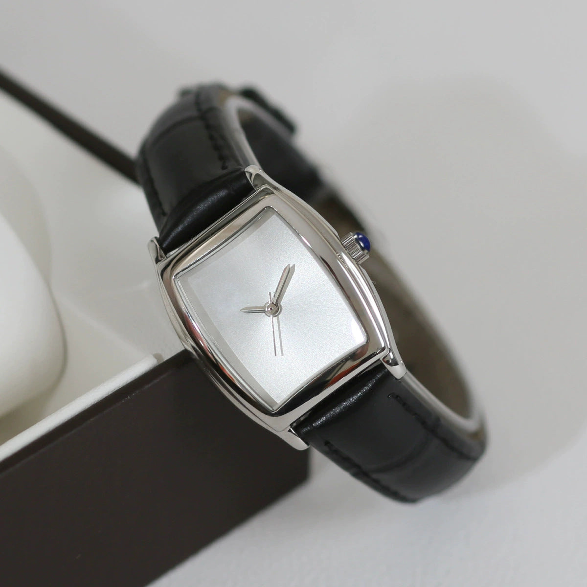 High-fashion Versatile Vintage Chanel-style Womens Watch