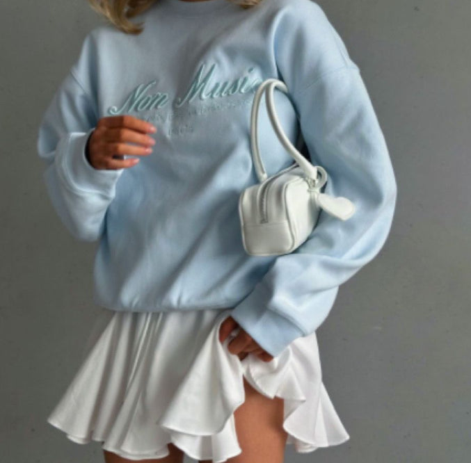 Stylish, Personalized American Retro Sweatshirt With A Distinctive Print Design