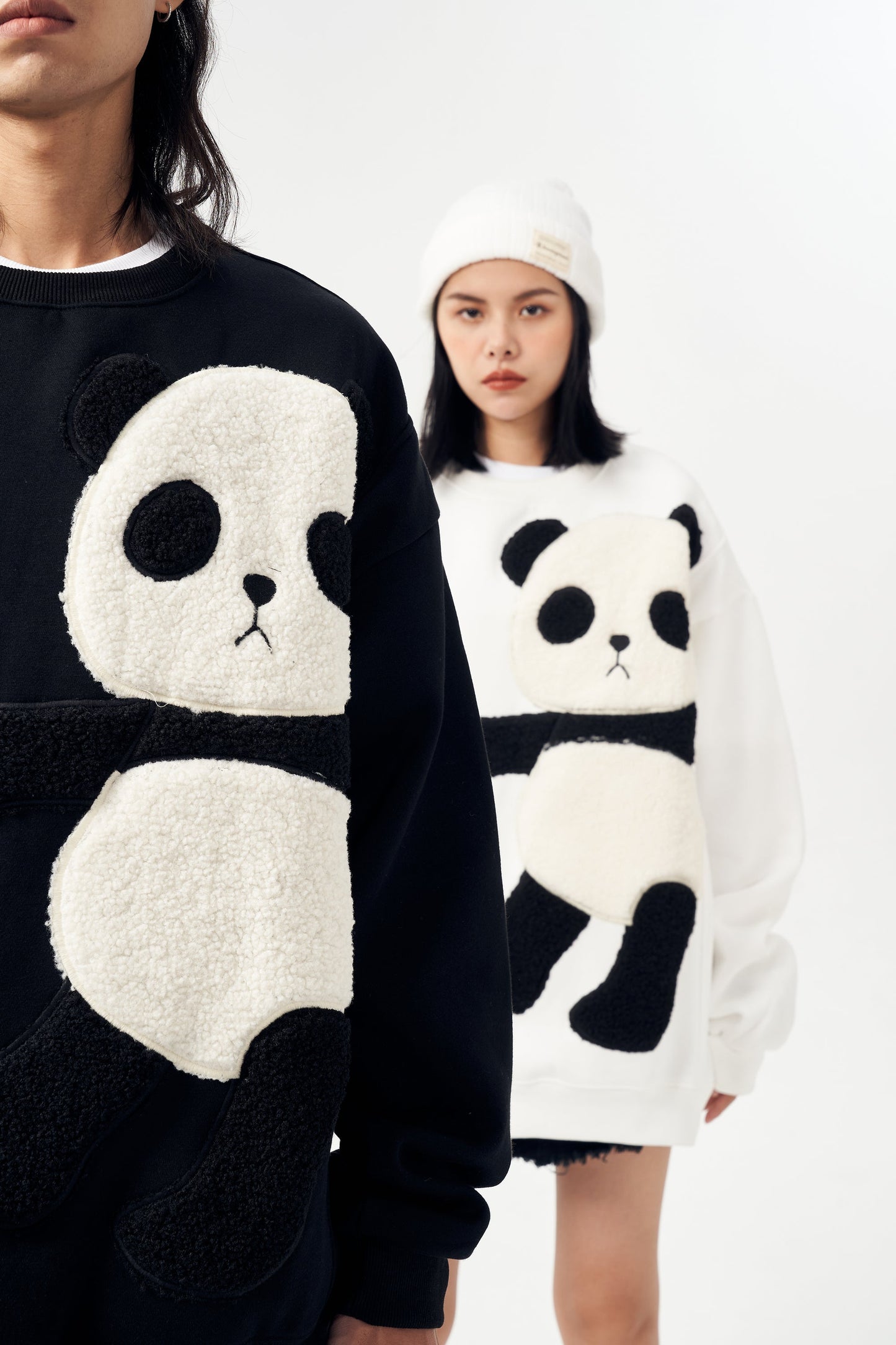 MAR1081 Sweat col rond motif panda pelucheux