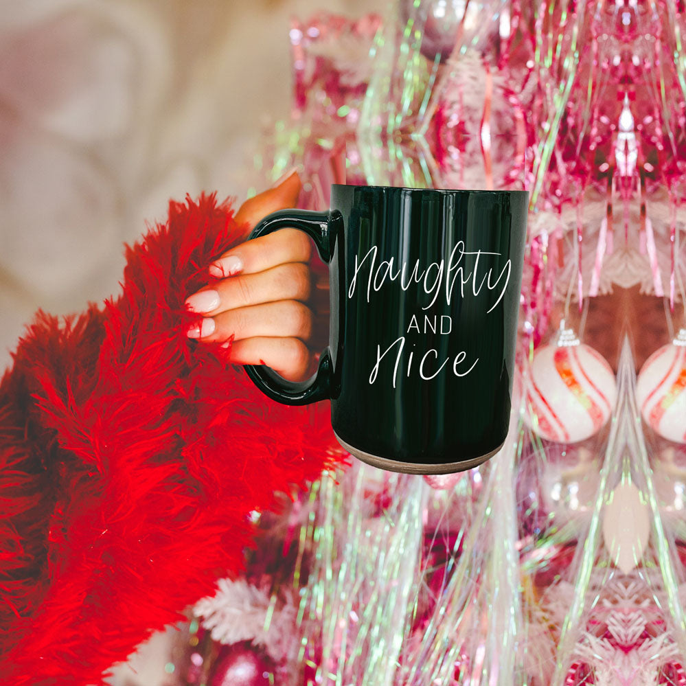 Weihnachts-Keramiktasse „Mama braucht eine stille Nacht“ Lustige Feiertags-Kaffeetasse Geschenk