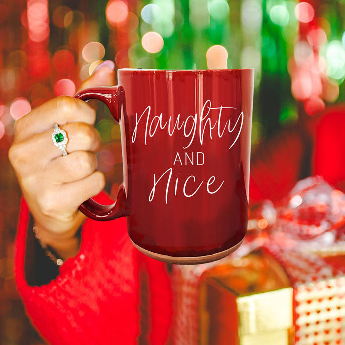 Weihnachts-Keramiktasse „Mama braucht eine stille Nacht“ Lustige Feiertags-Kaffeetasse Geschenk