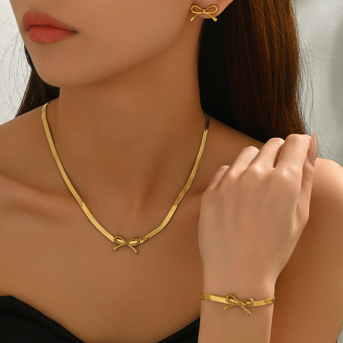 Cross-border European American Women Jewelry Set, Niche Premium Texture Geometric Bowknot Design Matching Necklace & Versatile Ear Accessories