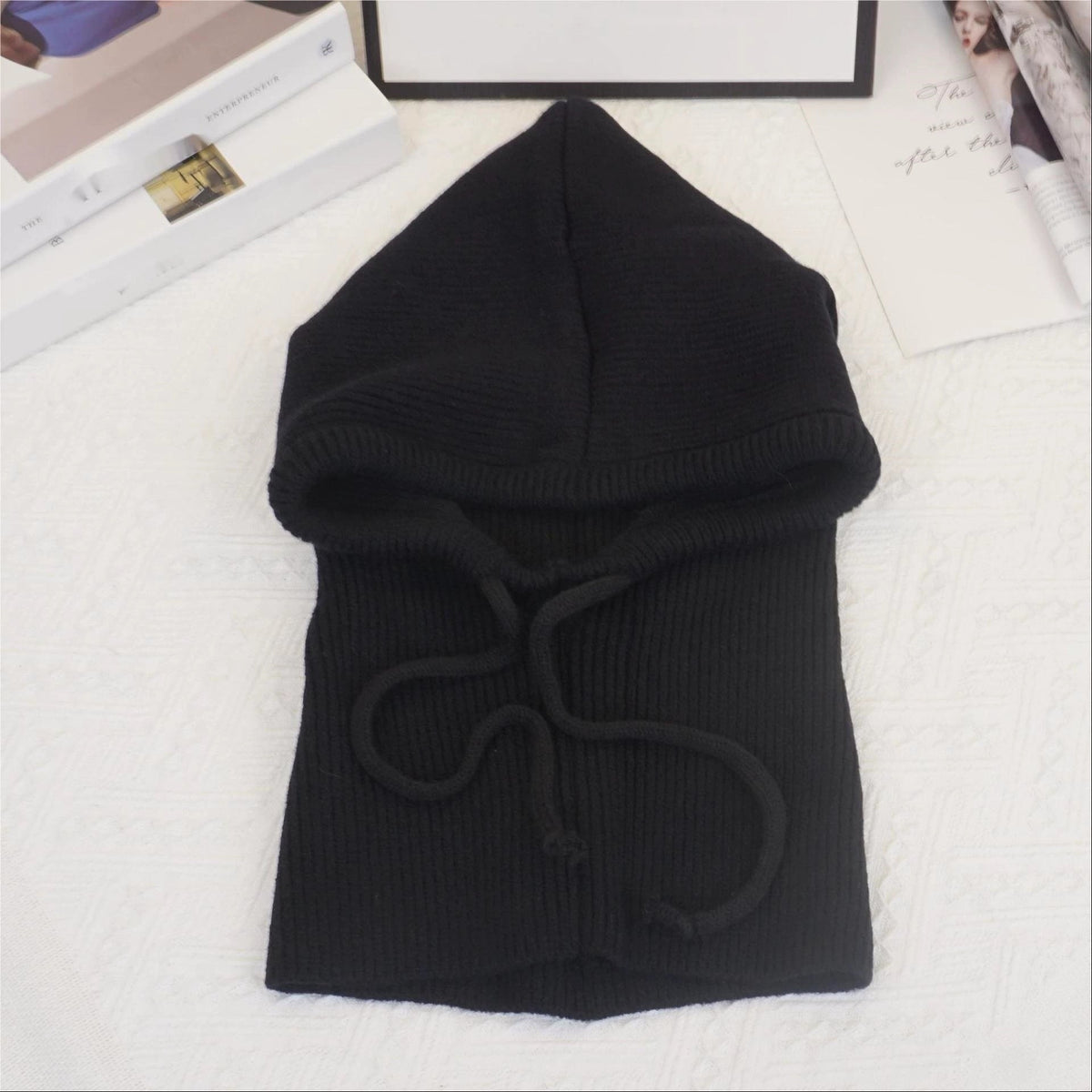 Fashionable And Warm Scarf With Integrated Yarn Knitted Hat For Women