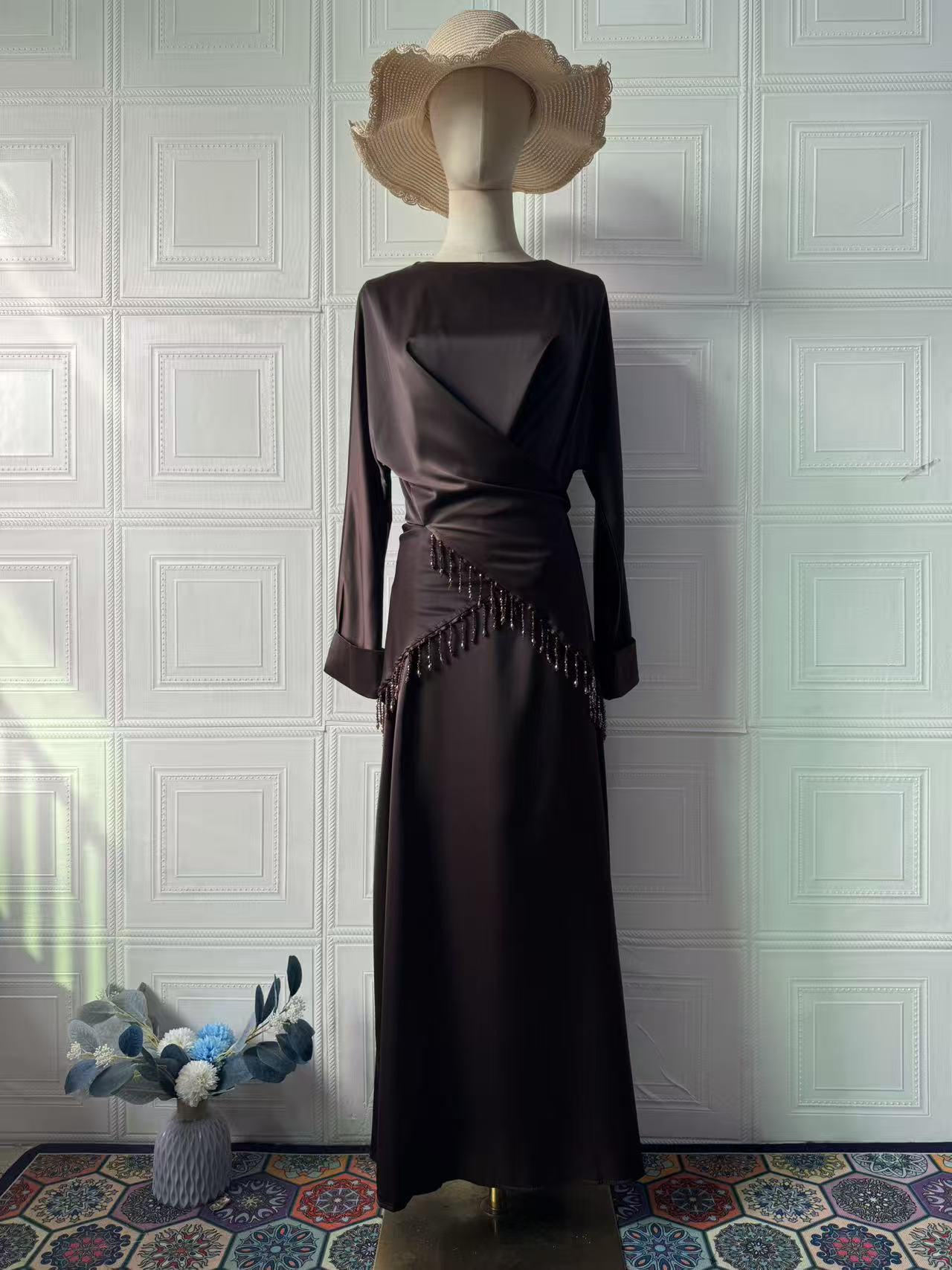 Silky Long-sleeved Elegant And Sophisticated Dress