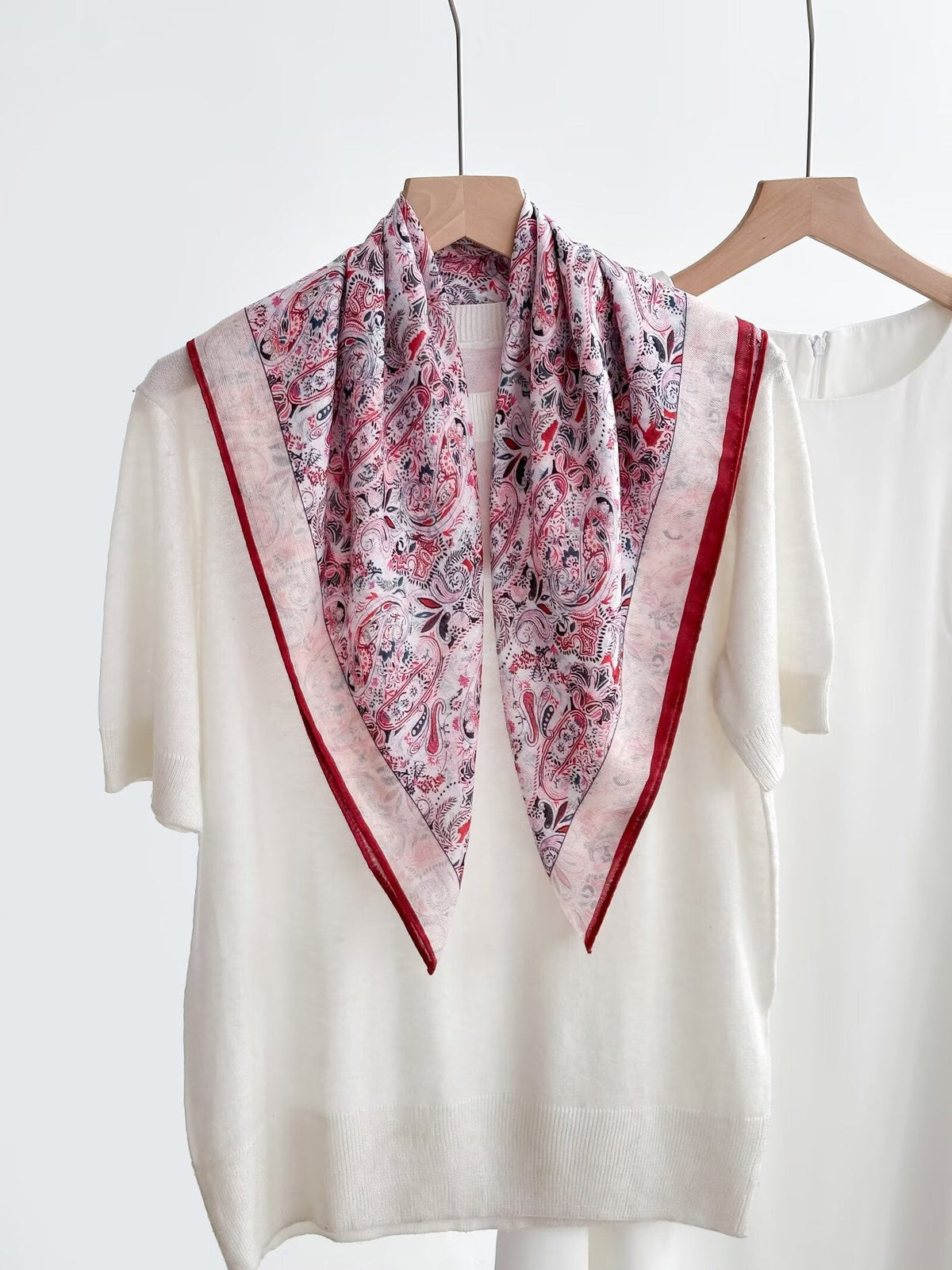 Women's Vintage High-end Outer Silk Scarf