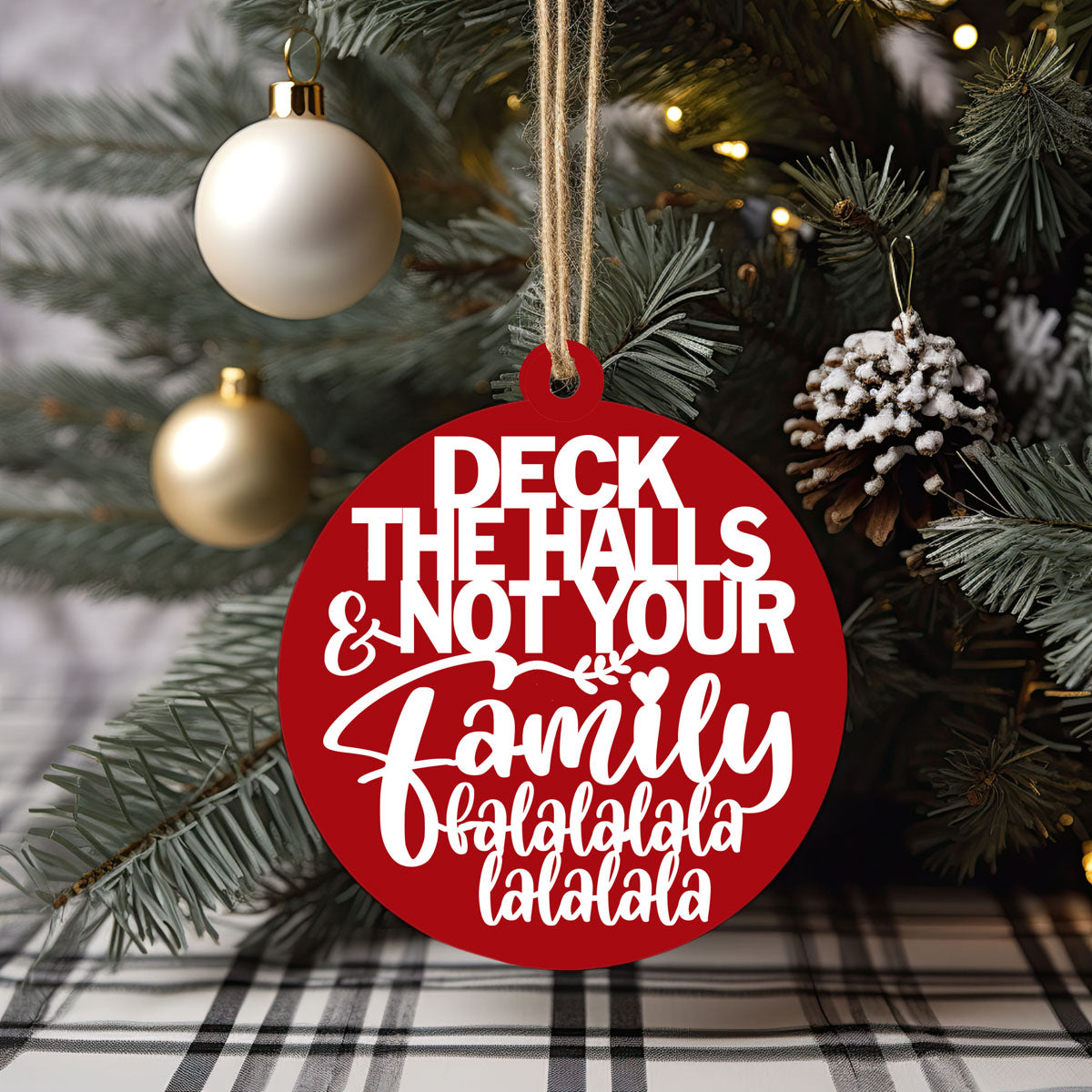 Unvollkommene Deck The Halls 3D handgefertigte Holz-Weihnachtsornament-Set limitierte Auflage Hängedekoration