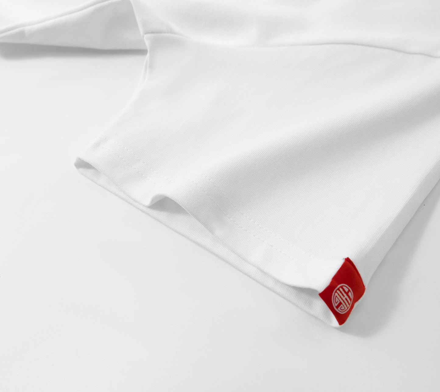 KH766 T-shirt brodé Lion