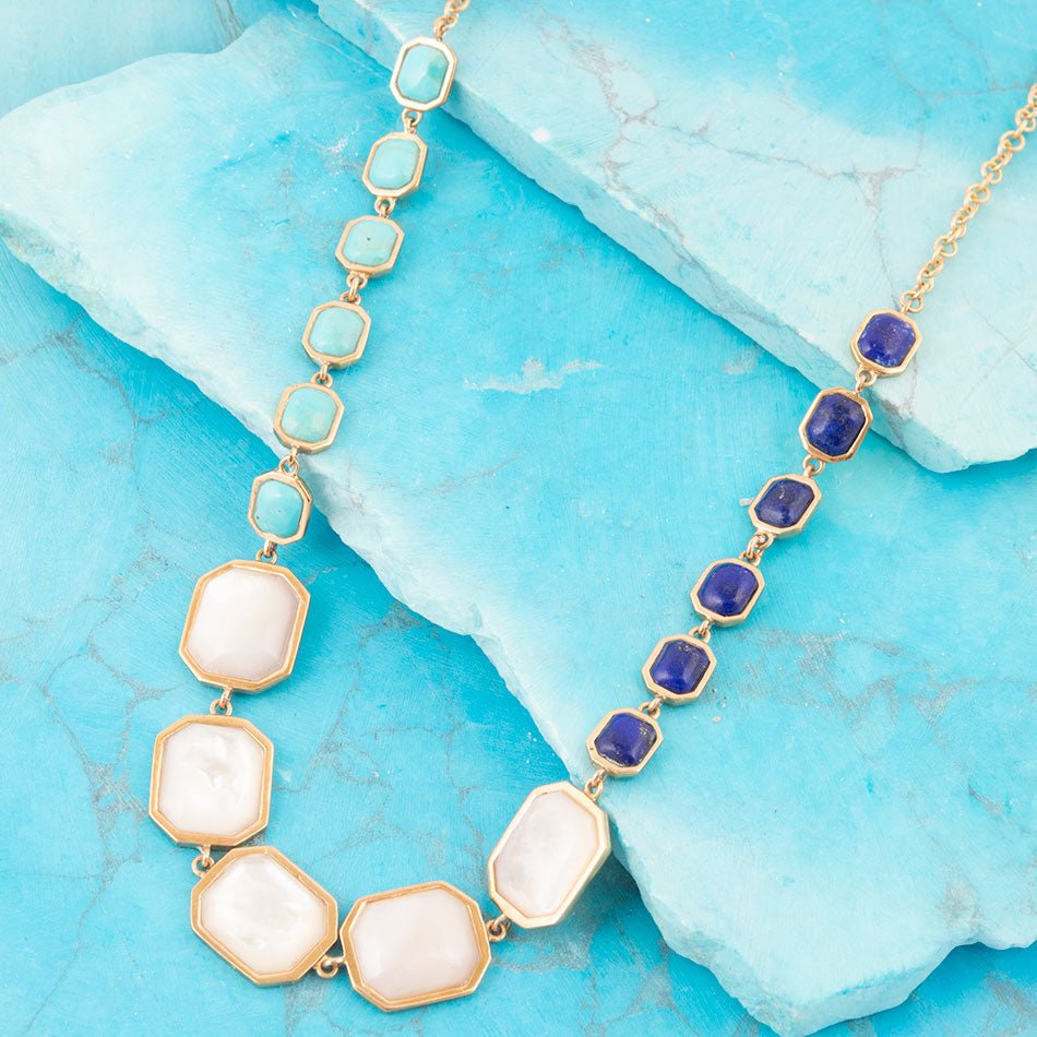 Collier doré double couleur lapis-lazuli bleu, turquoise et nacre blanche
